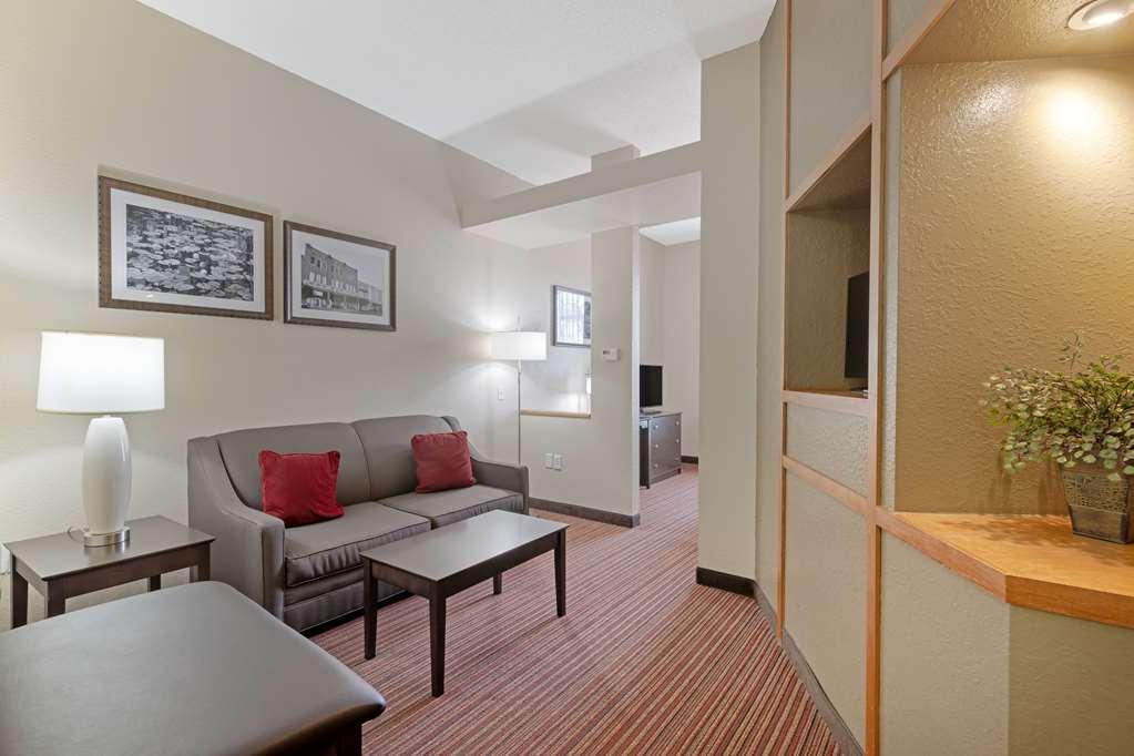 Best Western Plus Bradbury Inn And Suites Waycross Bilik gambar