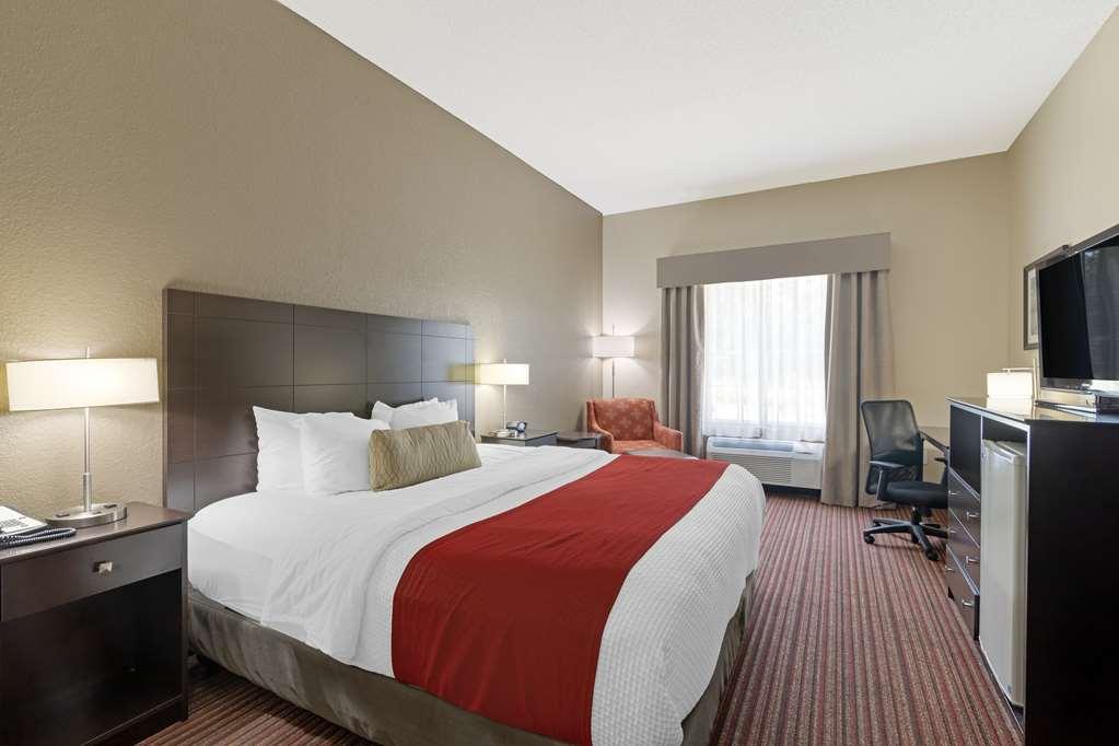 Best Western Plus Bradbury Inn And Suites Waycross Bilik gambar
